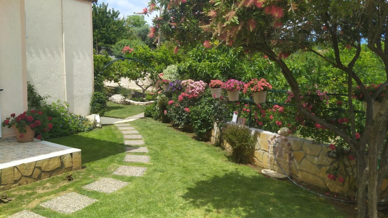 Summer Village House Popi Kanakádes 외부 사진