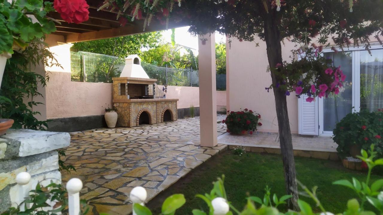 Summer Village House Popi Kanakádes 외부 사진